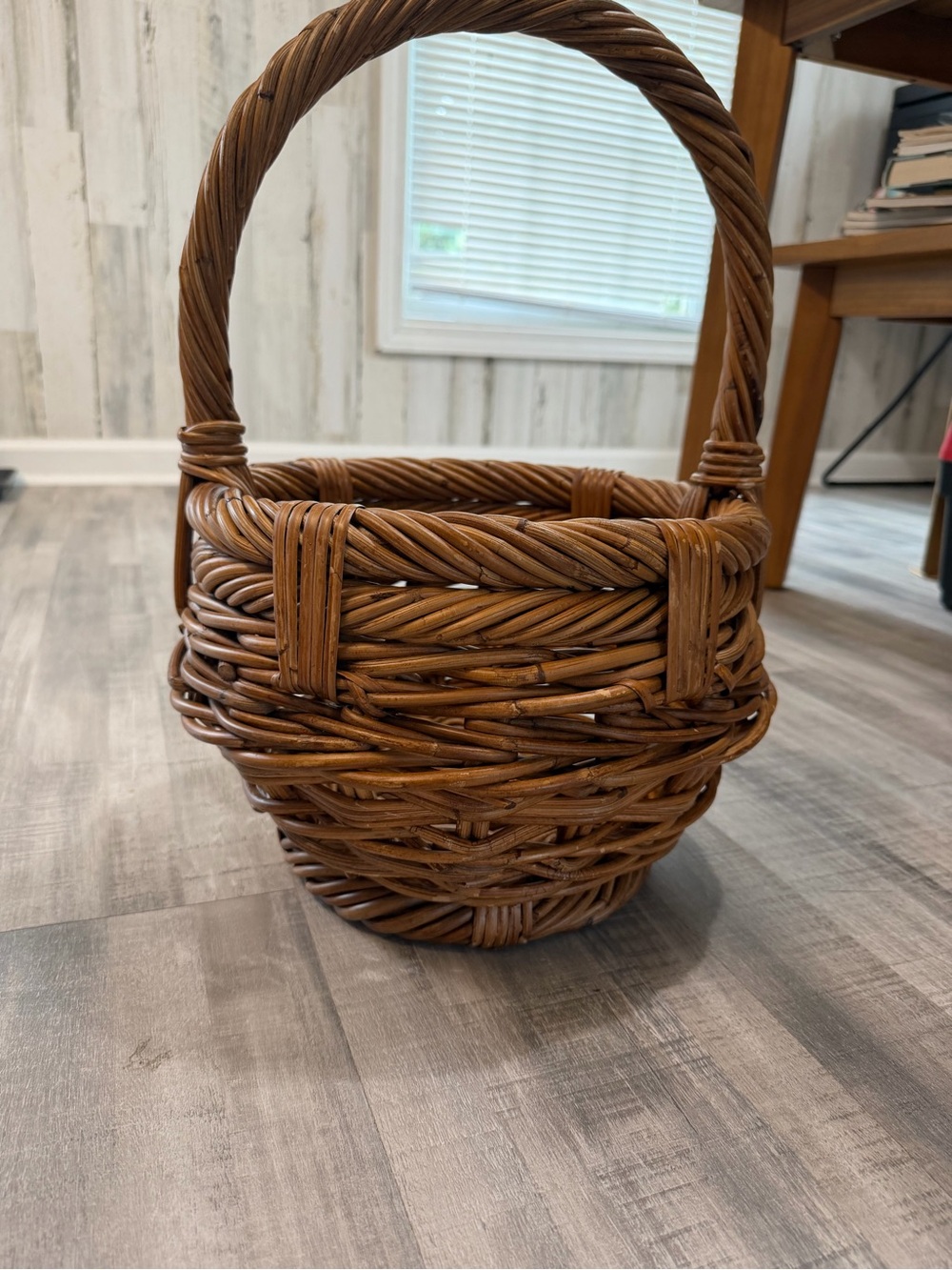 Handmade Wicker Basket with Handle Round Brown Rustic Farmhouse Decor 11”
